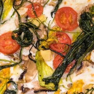 Rucola e pachino bianca