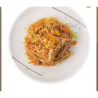 16 Spaghetti di riso con verdure