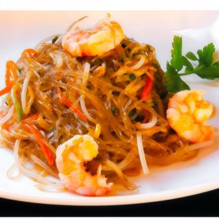 20a Spaghetti di soia con gamberi o pollo o vitello