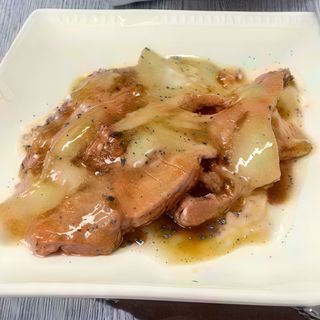 42 Vitello con cipolle