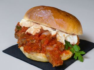 Bollito alla picchiapò con burrata in agrodolce