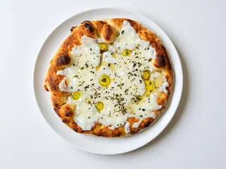 Bianca Pachino - pizza bianca