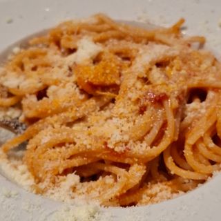 Pasta  con sugo di polpette