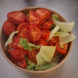 Insalata verde con pomodoro 