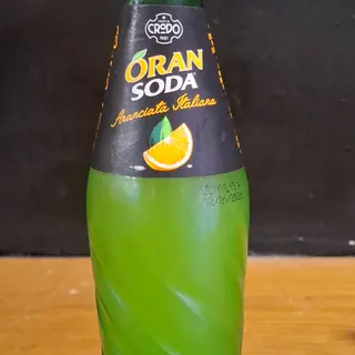 Oransoda in vetro