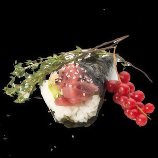 131 TEMAKI MAGURO