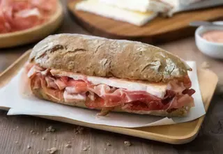 Panino valdostano