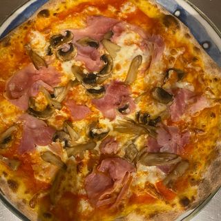 PIZZA COTTO E FUNGHI
