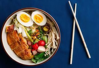 Ramen con pollo