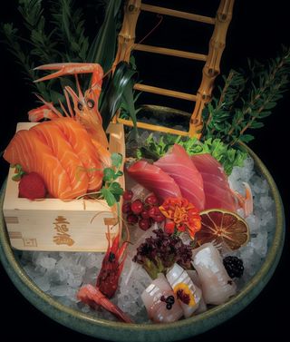 S8. Sashimi plus - 14 pezzi