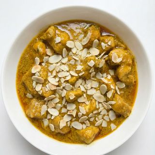 23. Chicken almonds
