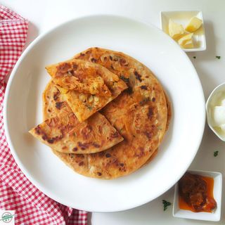 72. Aloo parata