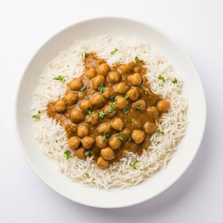 Chana masala + Riso.