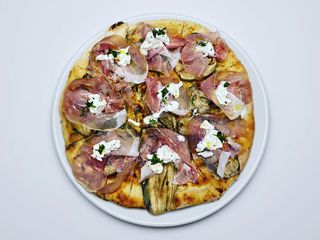 Prosciutto crudo, melanzane, burrata