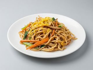 Pasta fresca saltata con verdure