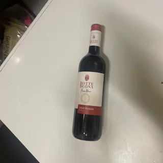 Vino rosso 0,75ml