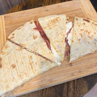 Piadina prosciutto crudo