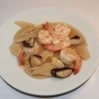 61. Gamberi bambù e funghi