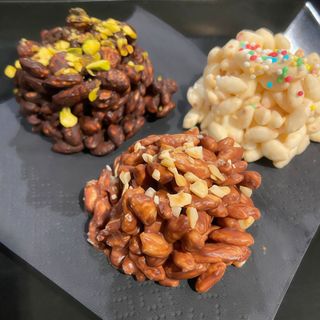PASTICCINI DI RISO SOFFIATO E CIOCCOLATO
