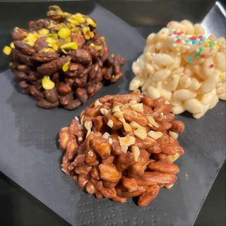 Pasticcini di riso soffiato