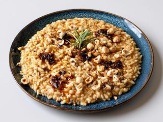RISOTTO PICCANTINO Con Parmigiano Reggiano e Nocciole Piemonte