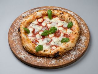 Salame piccante e gorgonzola