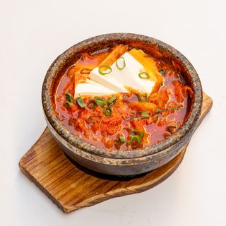 Kimchi Jjigae