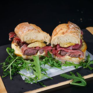 Panino Hamburger Super +