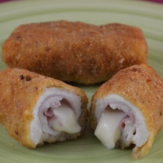 Fagottini pollo ripieni di formaggio