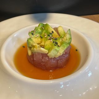 203 Tartare maguro