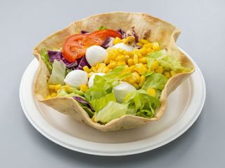 insalata tonno pomodoro mais mozzarella