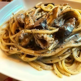 tonnarelli ai porcini e salsa tartufo 