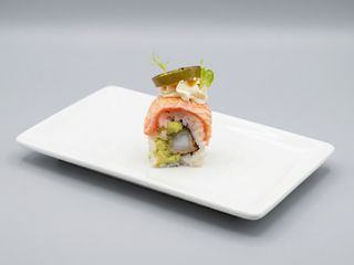 763.  Uramaki Volcano Roll - 8 pezzi