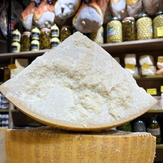 Parmiggiano Reggiano Stravecchio 200 G
