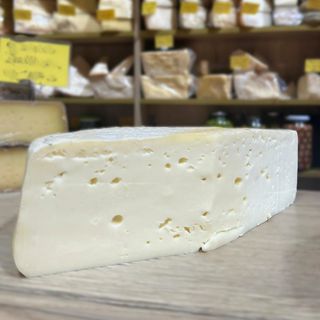 Morlacco Del Grappa 200 G