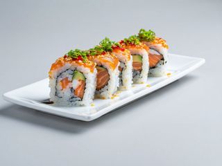 205 Spicy sake roll