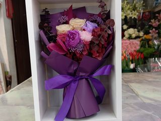 Bouquet stabilizzato viola