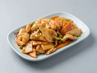 76 Gamberetti con pollo