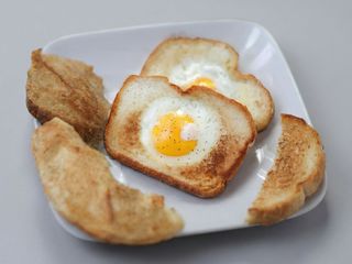 Bull eye egg fry