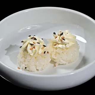 142 Gunkan snow