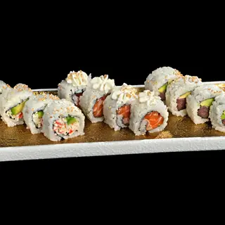 109 URAMAKI MISTO 12 PEZZI