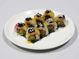 Kuro Masago roll