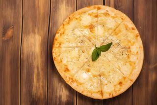 Friarielli e salsiccia al piatto