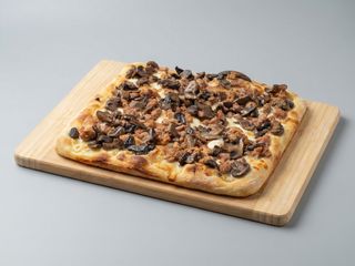 Salsiccia e porcini  teglia intera