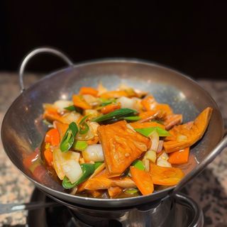 Tofu pentola di fuoco干锅豆腐