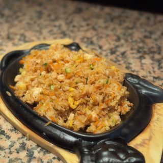 Riso alla piastra in salsa di soia