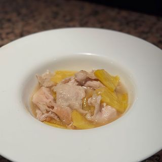 Pollo con ananas
