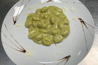 Gnocchi al pesto