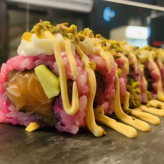 176.Sakura roll - 4 pezzi