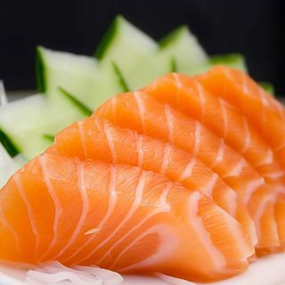 131.Sashimi salmone -  4 pezzi